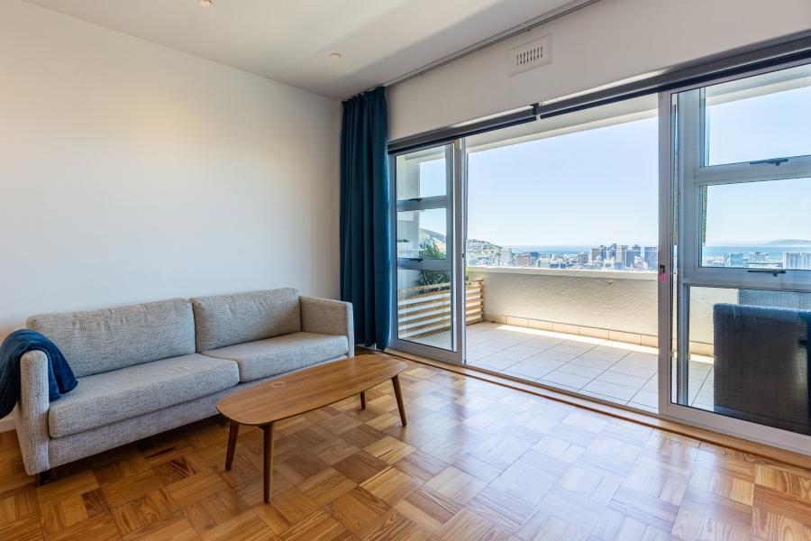 To Let 2 Bedroom Property for Rent in Vredehoek Western Cape